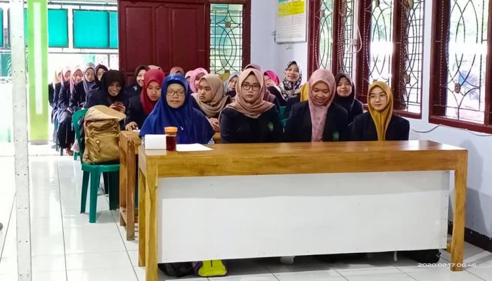 Penerimaan Mahasiswa KKN STIKES Muhammadiyah Gombong Prodi Farmasi. 01