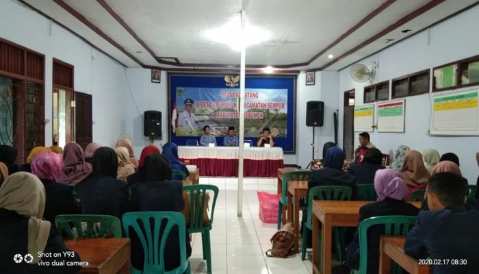 Penerimaan Mahasiswa KKN STIKES Muhammadiyah Gombong Prodi Farmasi. 02