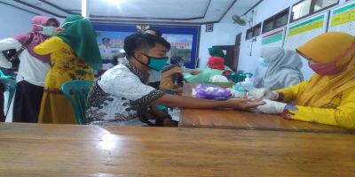 Pemeriksaan Kesehatan KPPS Desa Bejiruyung